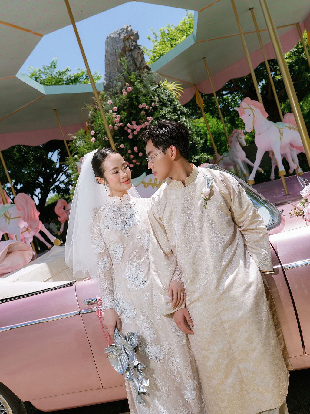 CẶP ĐÔI YÊN THẢO & SƠN HẢI