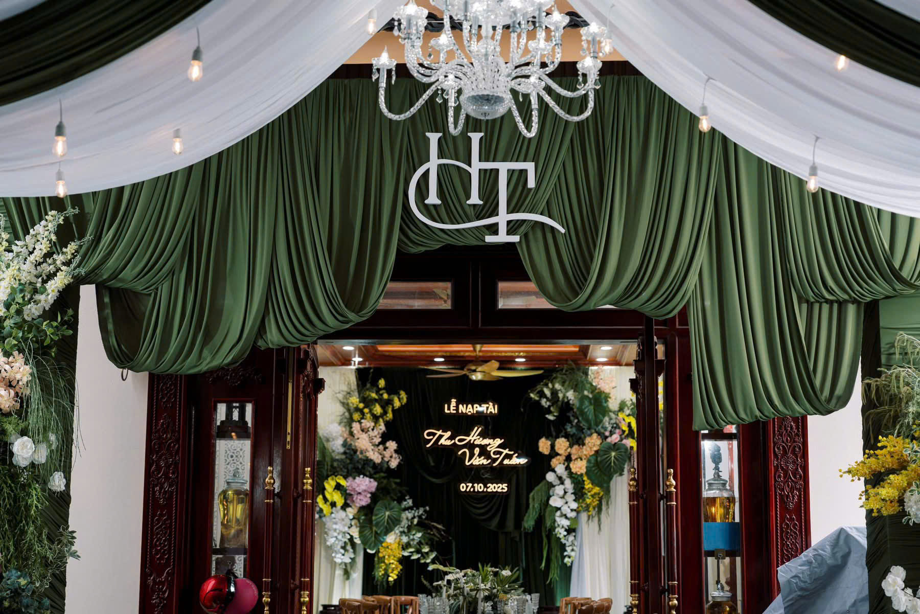 CAT CAT WEDDING PLANNER